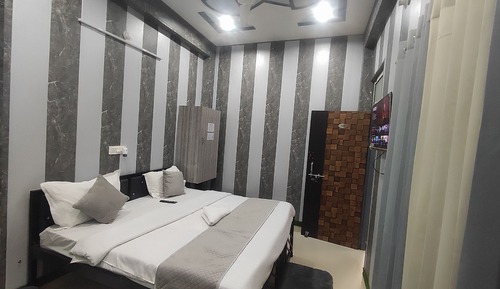 Basic Single Room