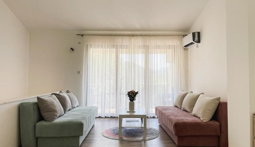 Comfort House, Patio, Lake View