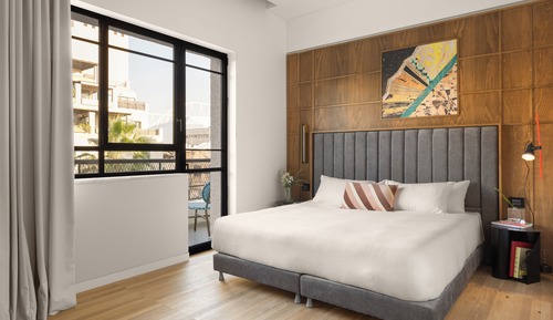 Deluxe Room, Balcony