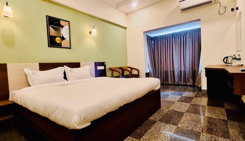 Superior Double Room, Pool View