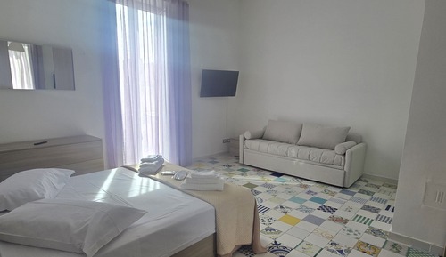 Family Apartment, Multiple Beds, Non Smoking, Private Bathroom