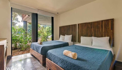 Condo, Multiple Beds, Pool Access, Pool View (Humana 103B)