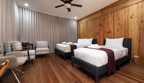 Family Single Room