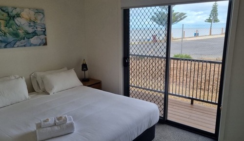 Deluxe Cabin, Balcony