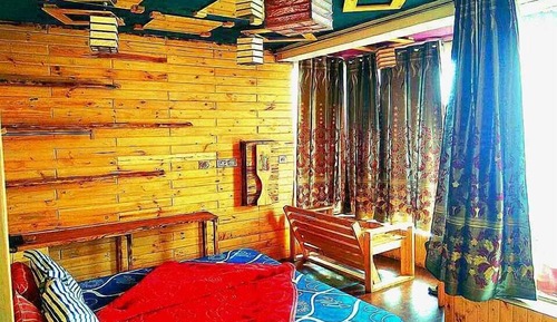 Junior Studio Suite