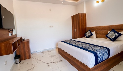 Luxury Room