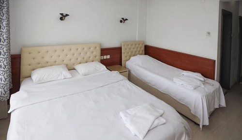 Standard Triple Room, Sea View