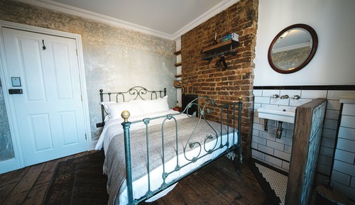 Double Room, 1 Double Bed, Non Smoking, Private Bathroom