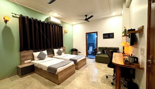 Classic Double or Twin Room