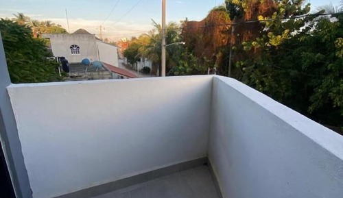 Standard Apartment, Valley View