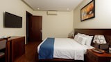 Classic Villa, 2 Bedrooms, Mountain View