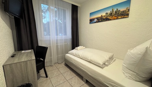 Standard Single Room