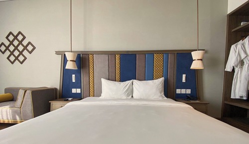 Luxury Double Room Single Use, 1 King Bed, Sea View, Sea Facing