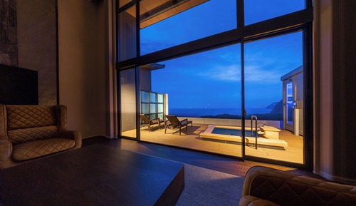 Tasogare Guest room with open-air bath and sauna overlooking Mt. Fuji and Suruga Bay