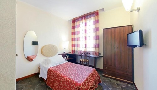 Classic Single Room