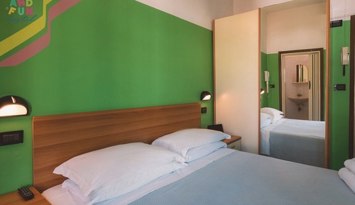 Classic Room, Balcony