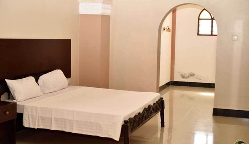Deluxe Double Room, Pool View