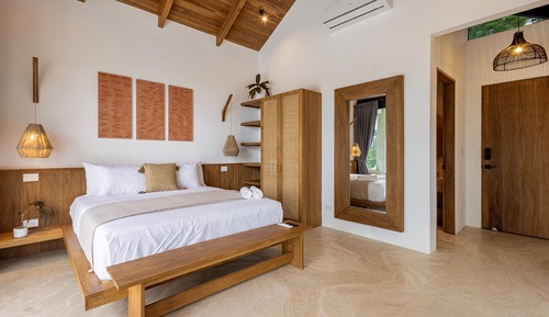 Premium Studio Suite, Private Bathroom, Sea View