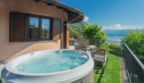 Villa (4 Bedrooms)