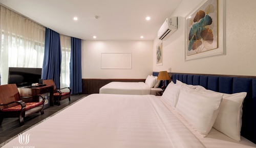 Superior Quadruple Room, City View