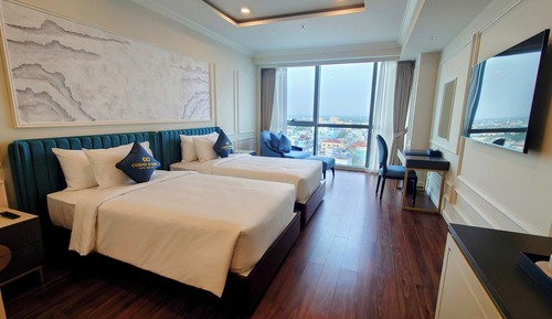 Deluxe Twin Bed
