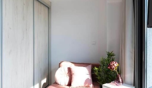 Studio, Balcony, City View