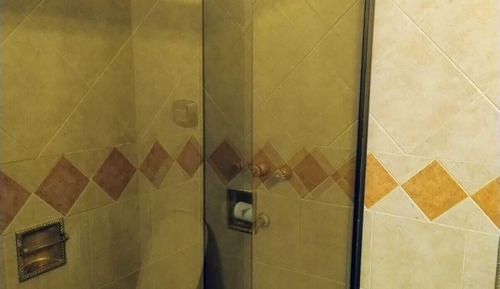 Standard Quadruple Room, City View