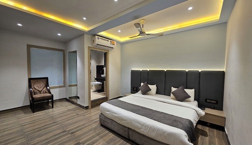 Executive Double Room, City View