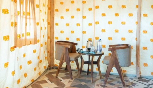 Family Double or Twin Room, Desert View