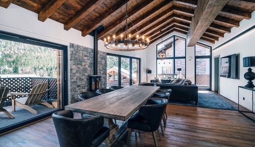 Luxury Penthouse, Mountain View (private Sauna)