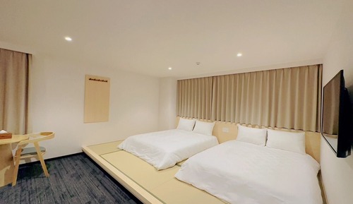 Family Twin Room