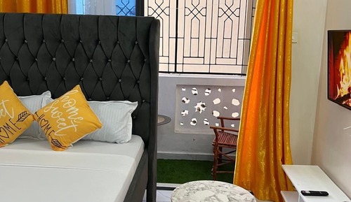 Deluxe Studio, City View