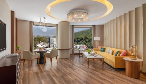 Luxury Suite