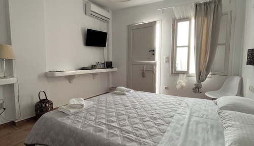 Comfort Studio, Partial Sea View