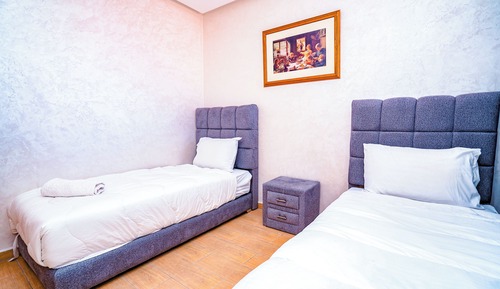Deluxe Apartment, City View