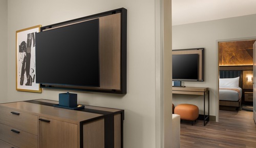 Presidential Room, Multiple Beds, Accessible, Bathtub (Mobility & Hearing)