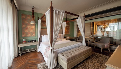Classic Room, 1 King Bed
