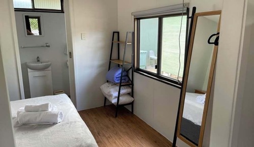 Basic Cabin