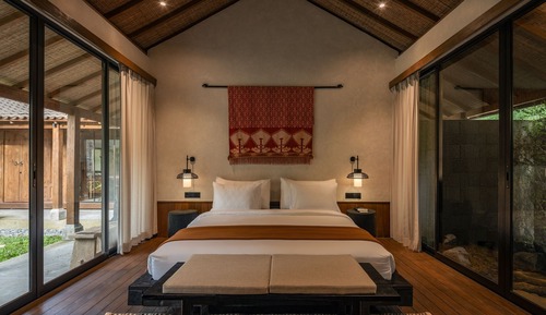 Superior Suite, Balcony, Garden View