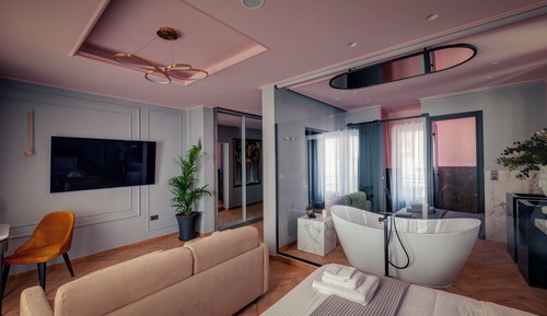 Elite Suite, Patio, City View