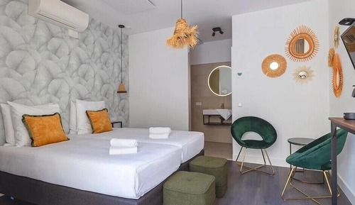 Superior Double Room, Courtyard View