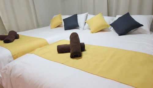 Business Triple Room, Multiple Beds, Non Smoking (302)