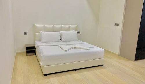 Presidential House, 3 Bedrooms, City View