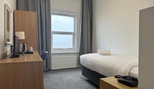Single Room, Sea View