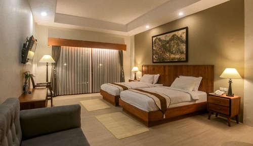 Deluxe Twin Room, Balcony, Mountain View