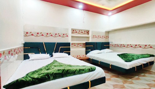 Super Deluxe AC Room