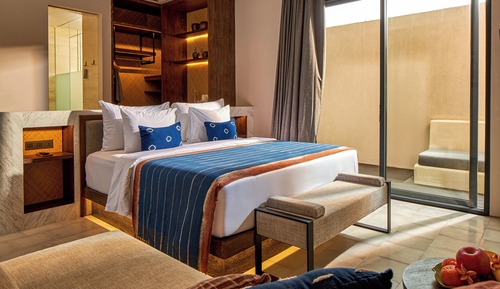 Deluxe Double Room, 1 Bedroom, Accessible Bathtub, Bathtub