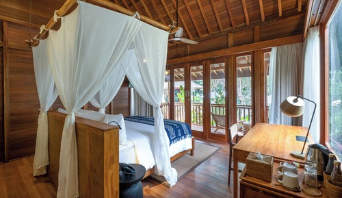 Suite, 1 Queen Bed
