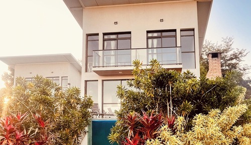 Deluxe House, 2 Bedrooms, Private Pool, Mountain View