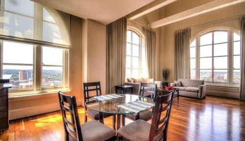 Deluxe Apartment, City View
